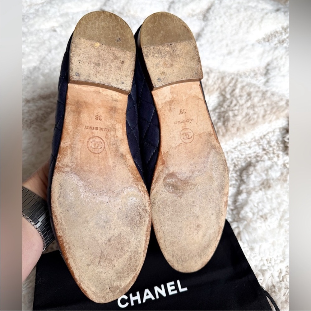 Chanel quilted leather navy bow cap toe CC ballet flats 38 G 26250 - Picture 8 of 14
